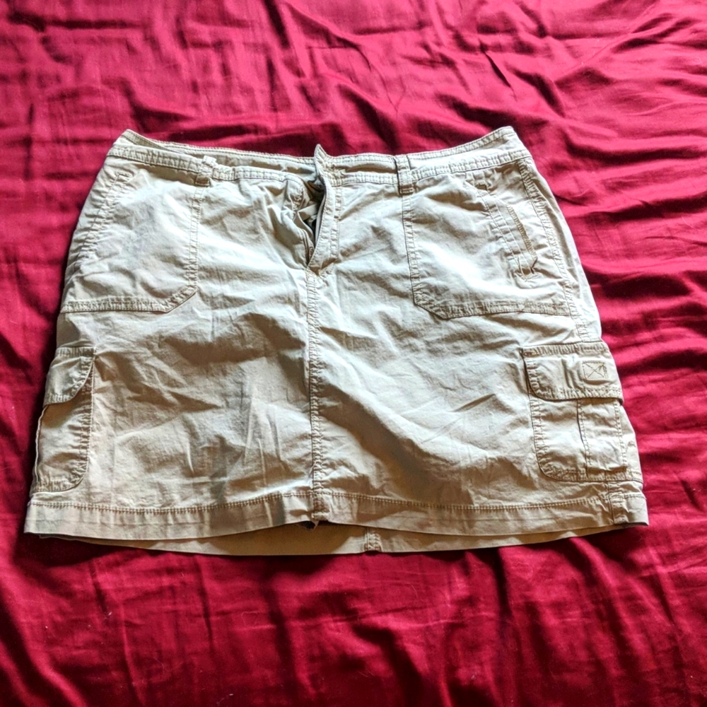 Khaki skort